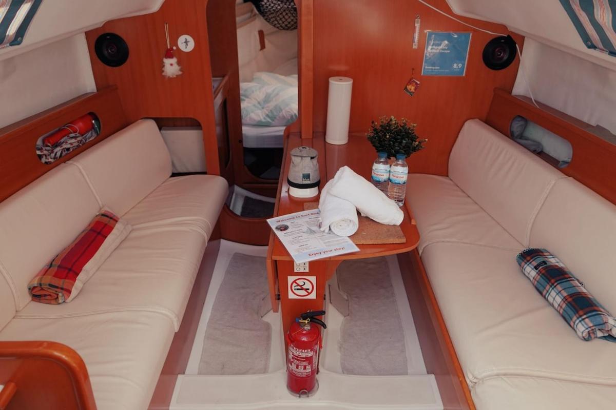 Surfbird Cozy Sailboat Escape Hotel Lisbon Luaran gambar