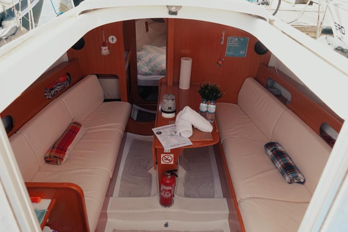 Surfbird Cozy Sailboat Escape Hotel Lisbon Luaran gambar